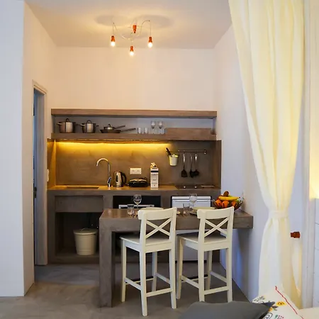 Lindian Pearl Apartment *